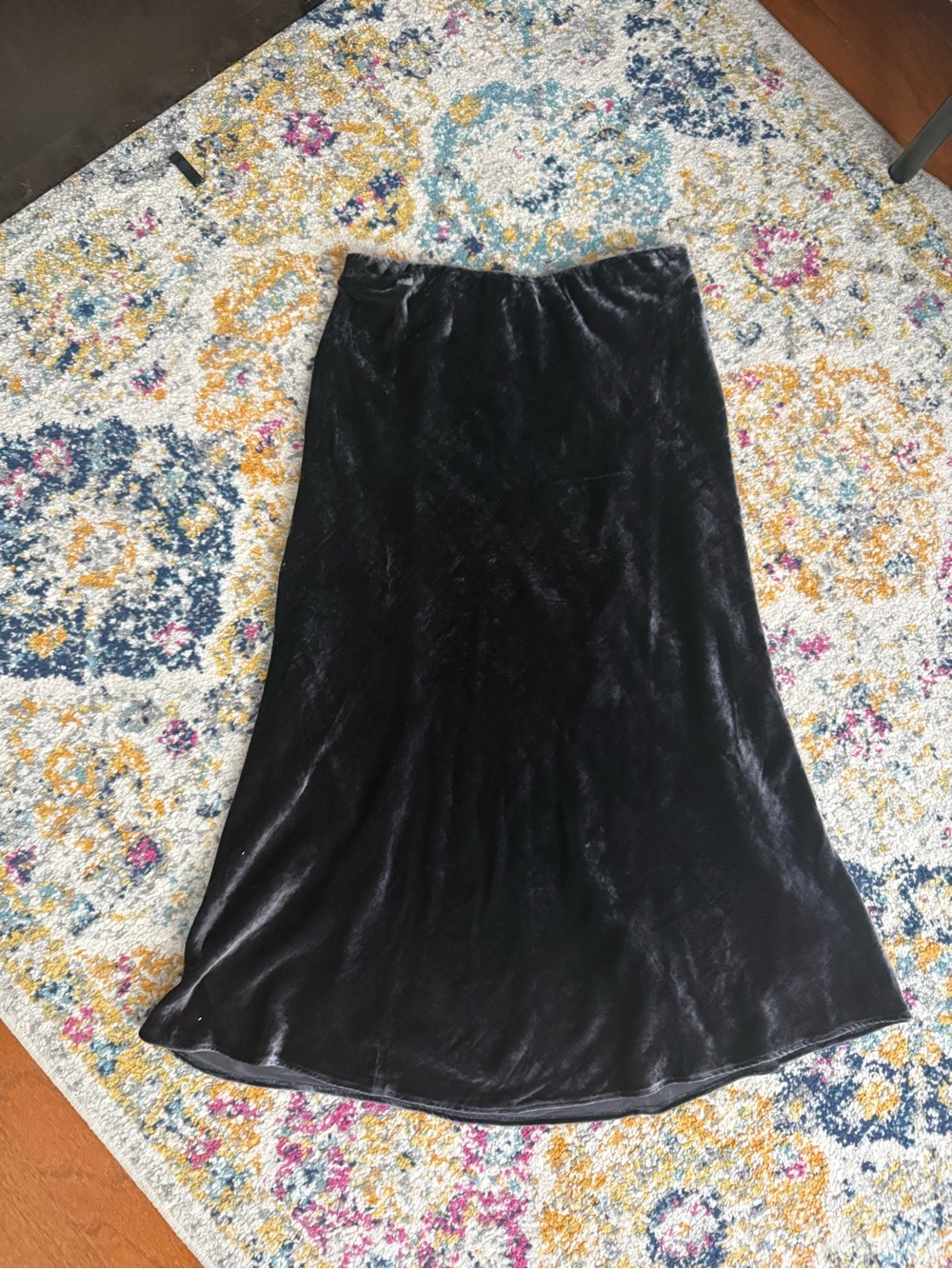 NWT J.Crew black velvet pull-on  bias cut skirt Size: